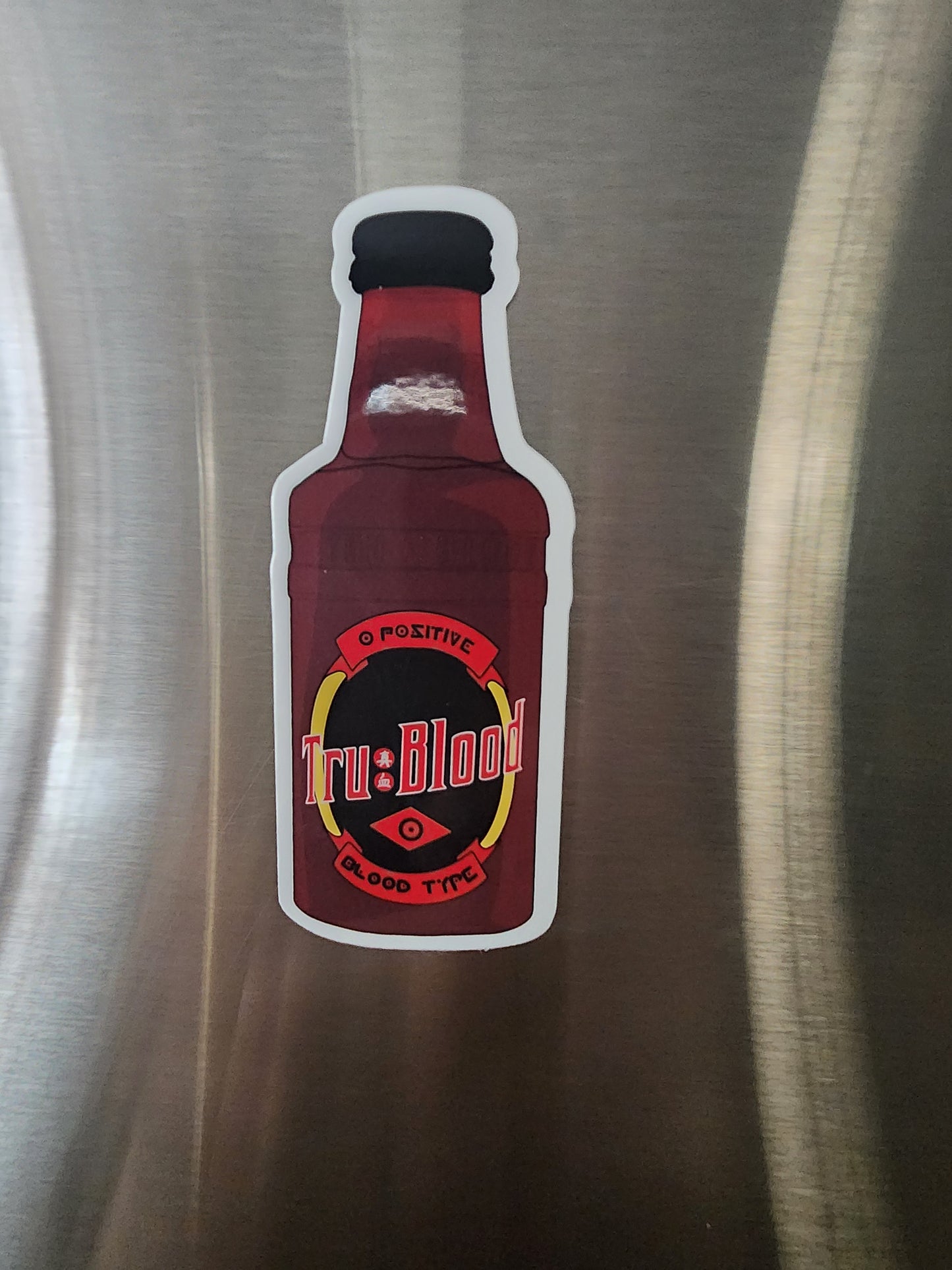 MAGNET Vampire Drink Bottle