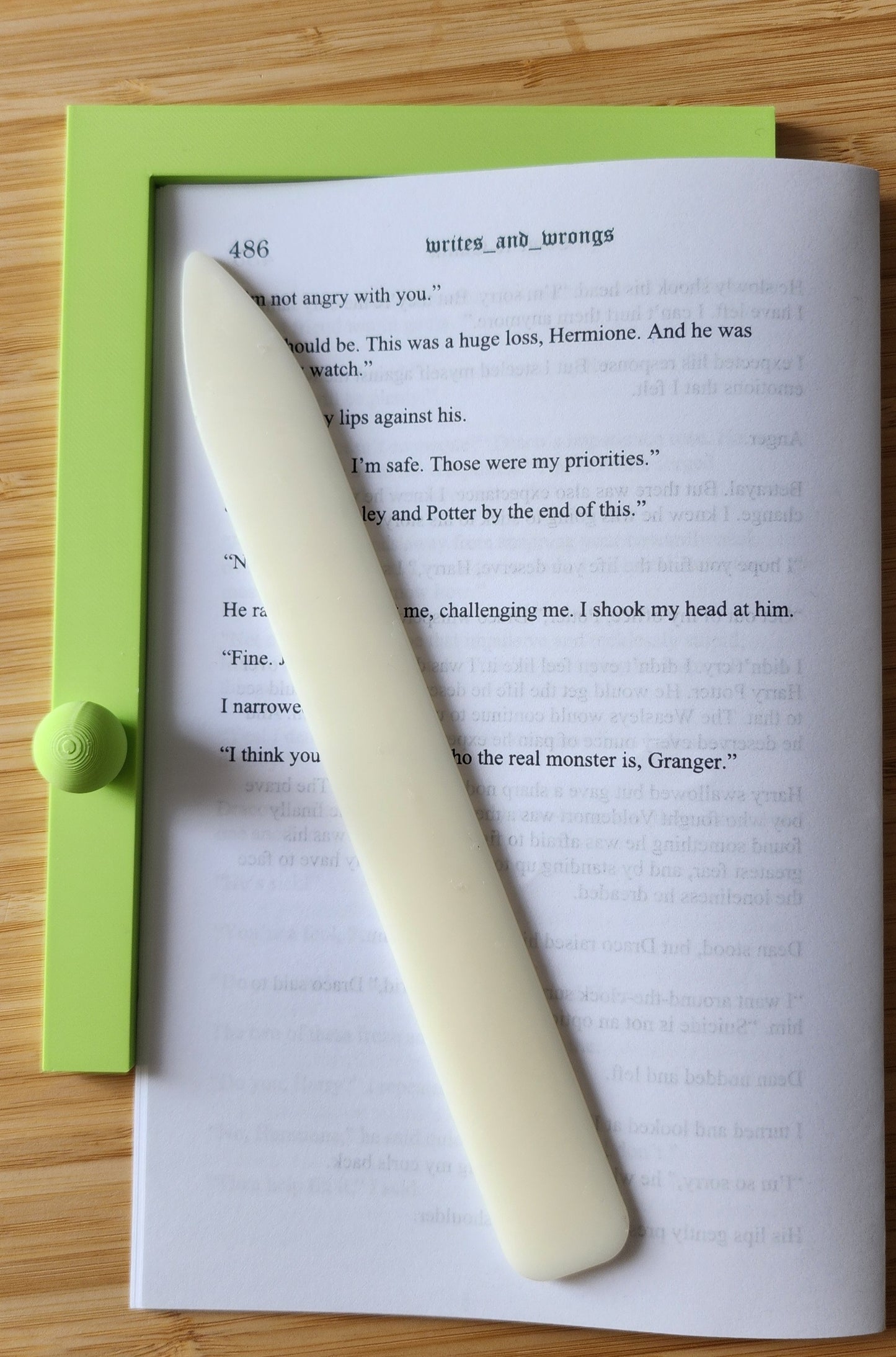 Corner Guide Tool | DIY Book Journal Notebook Binding Fanfic | 3D Printed PLA Bookbinding