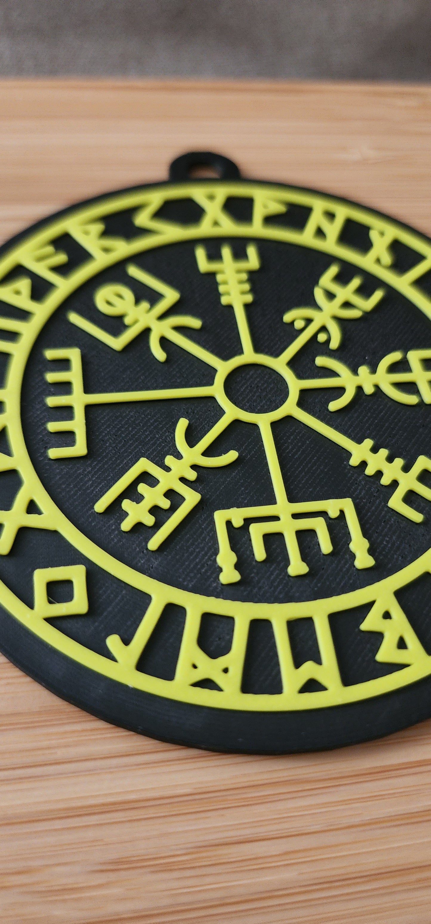 3" 3D Printed Yellow/Black Vegvísir Compass plaque Viking Norse Decor Elder Futhark Runes